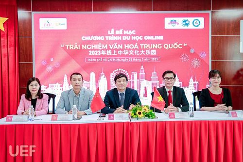 Closing the online study abroad program 'Experience Chinese culture' with a lot of shared knowledge