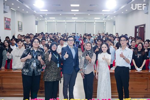 Finance & Business Café: the first episode spreads the Sustainable Development Goals to young people