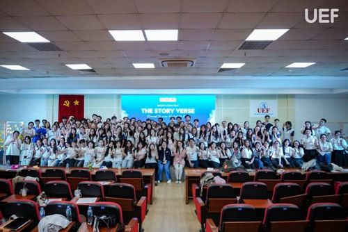 Starting a journey of discovery and connection with new members of the Community Connection Center.