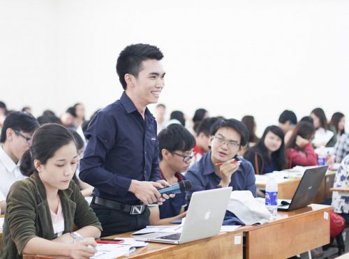 UEF students promptly got updated on changes in tax policy 2015