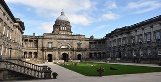 [UK] Roberson International Scholarships at University of Edinburgh