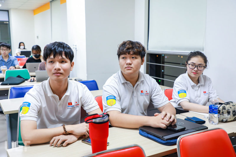 [Young Innovator 2023] Thí sinh được trang bị kỹ năng lập kế hoạch và ...