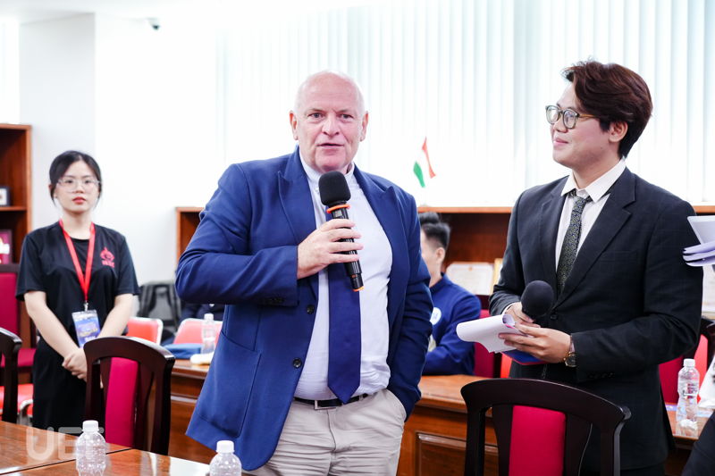 ÉN VÀNG 2024 - KHỞI TRANH VÒNG LOẠI SÔI NỔI, GẦN 100 THÍ SINH RA SỨC THỂ HIỆN KỸ NĂNG DẪN CHƯƠNG TRÌNH 139