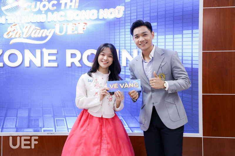 ÉN VÀNG 2024 - KHỞI TRANH VÒNG LOẠI SÔI NỔI, GẦN 100 THÍ SINH RA SỨC THỂ HIỆN KỸ NĂNG DẪN CHƯƠNG TRÌNH 215