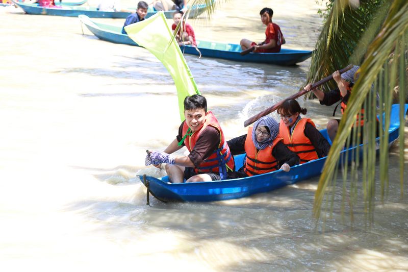 Chương trình 8/3 UEF tại Bến Tre 1