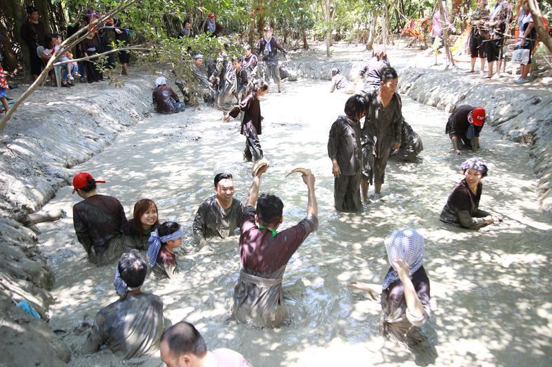 Chương trình 8/3 UEF tại Bến Tre 7