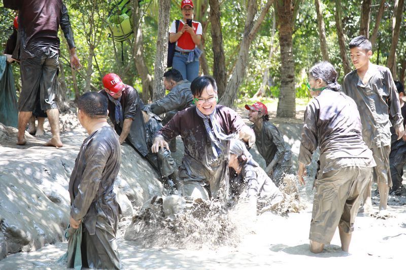 Chương trình 8/3 UEF tại Bến Tre 6