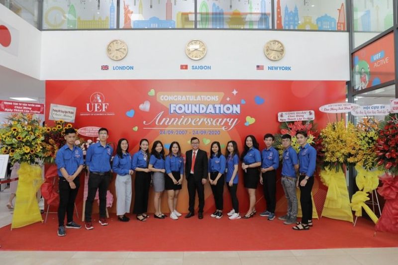 13 năm thành lập UEF