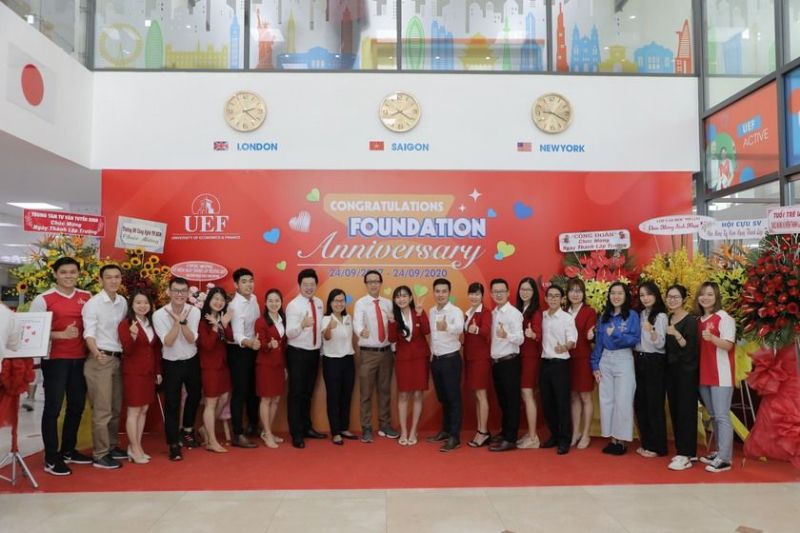 13 năm thành lập UEF