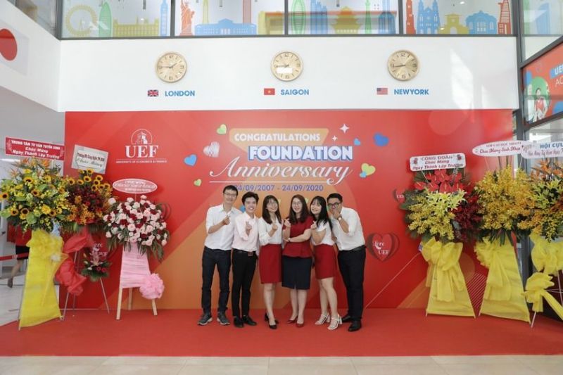 13 năm thành lập UEF