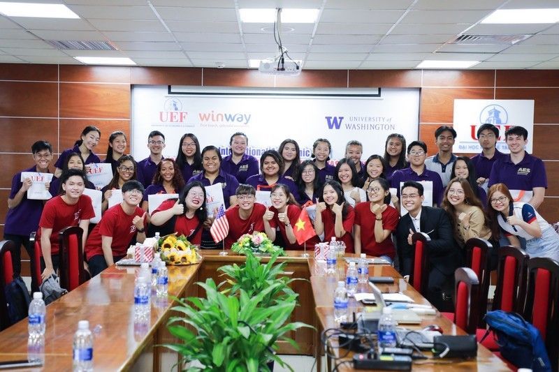 13 năm thành lập UEF