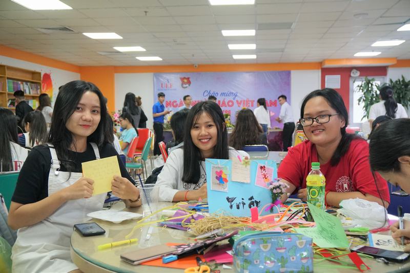 làm thiệp, cắm hoa 2