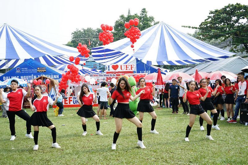Ngày hội tuyển sinh Bách Khoa 2018 uEF 11