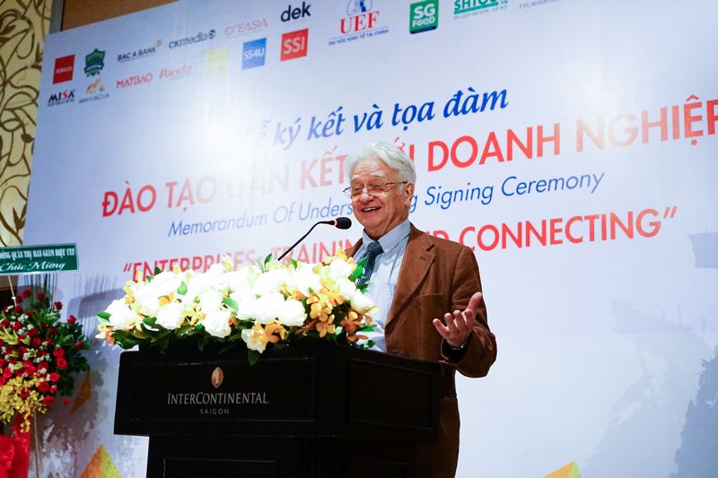 Ký kết doanh nghiệp 2018 27