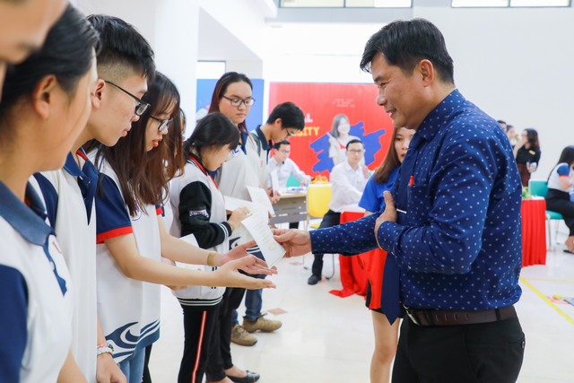 Chung kết Rung chuông vàng pháp luật