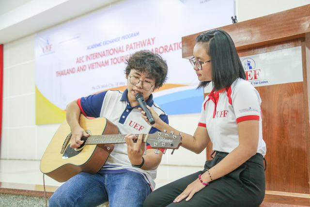 Giao lưu UEF - BU Thái Lan 6 1