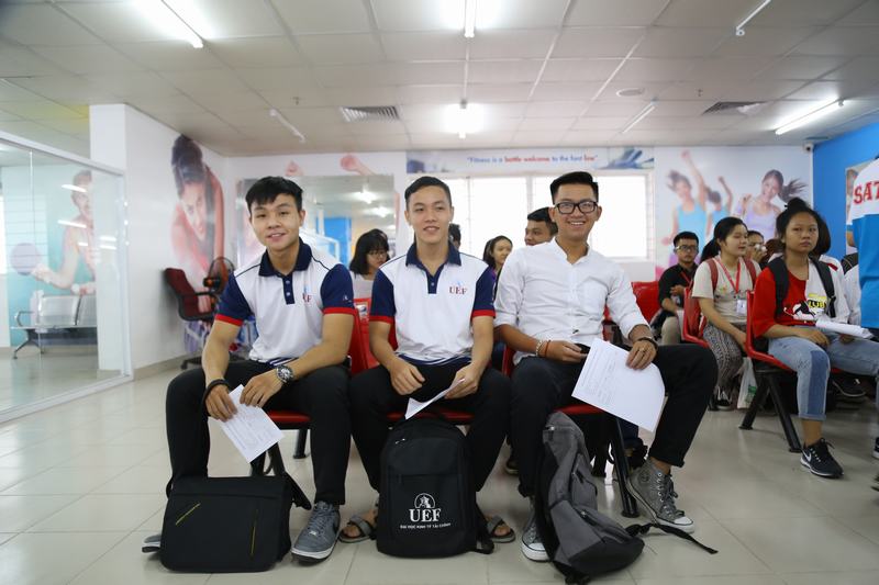  “Give blood and Save a life”: Ấm áp ngày Hội hiến máu tình nguyện 2017