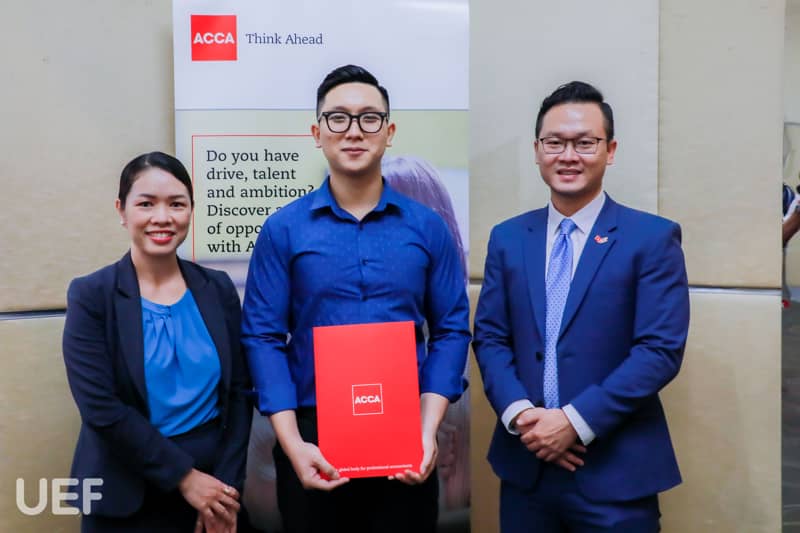 TrungKien-hocbongFIA