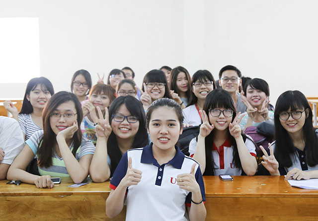 Các bạn sinh viên yêu thích tiếng Anh có cơ hội gặp gỡ, giao lưu cùng nhau