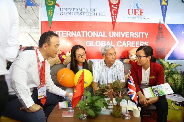 Ngày hội xét tuyển