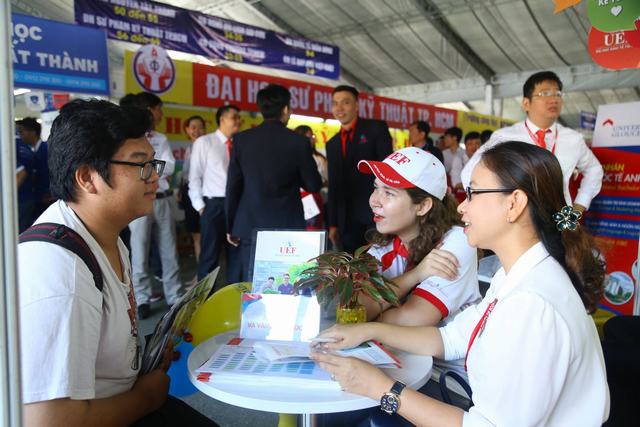 Ngày hội xét tuyển UEF 6