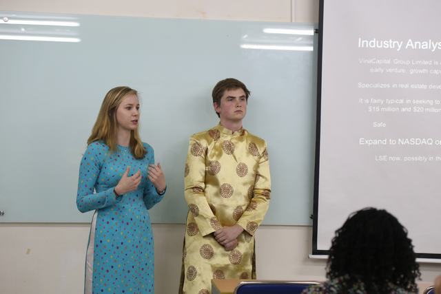 Plus 3 thuyết trình