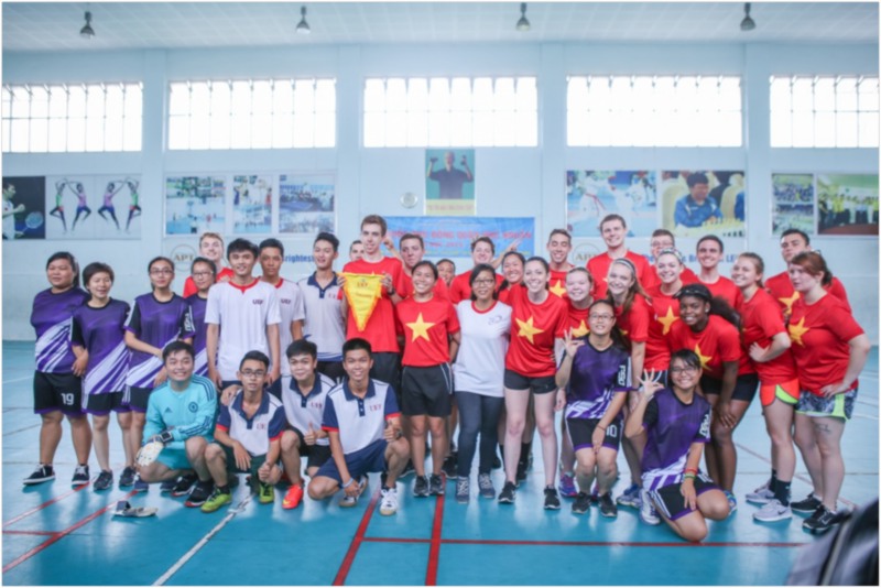 Sinh viên UEF có cơ hội nâng cao kỹ năng tiếng Anh qua hoạt động giao lưu quốc tế