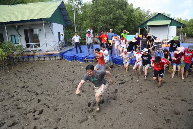 Về nguồn UEF 2017 2