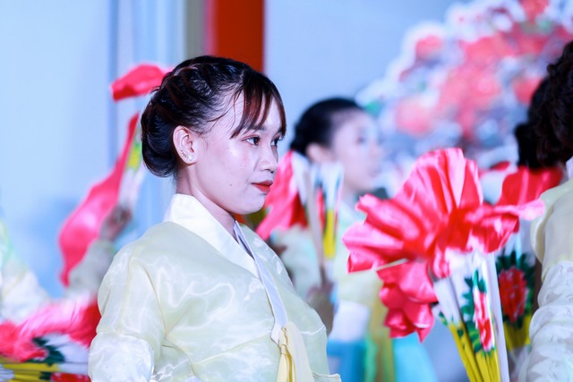 Đêm văn nghệ Ấm tình thầy trò