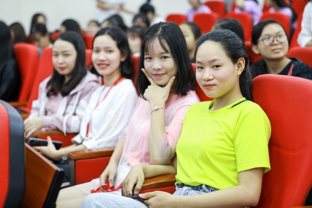 Đêm văn nghệ Ấm tình thầy trò