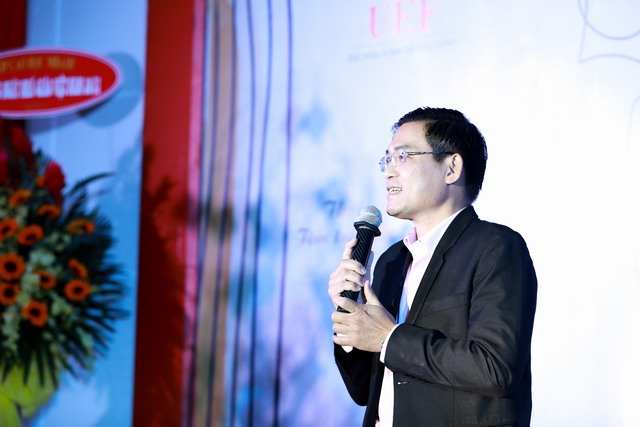 Đêm văn nghệ Ấm tình thầy trò