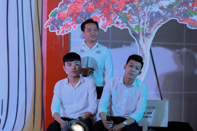 Đêm văn nghệ Ấm tình thầy trò