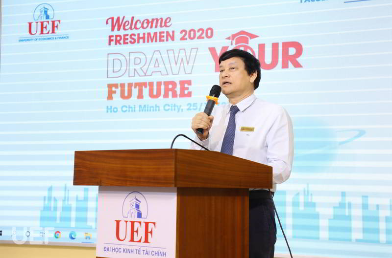 chào tân sinh viên