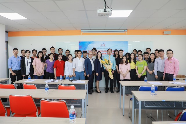 Hội thảo đánh thức tiềm năng NCKH sinh viên