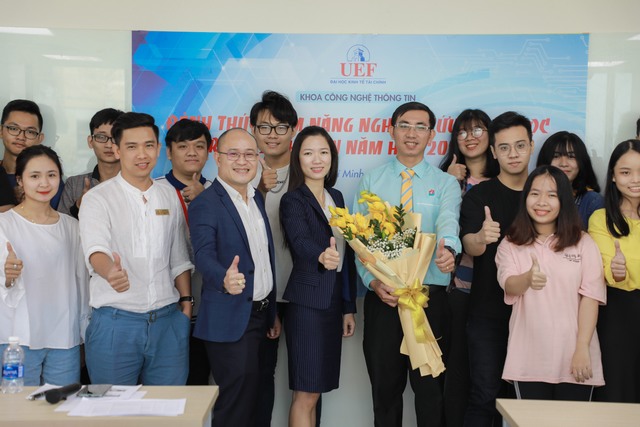 Hội thảo đánh thức tiềm năng NCKH sinh viên