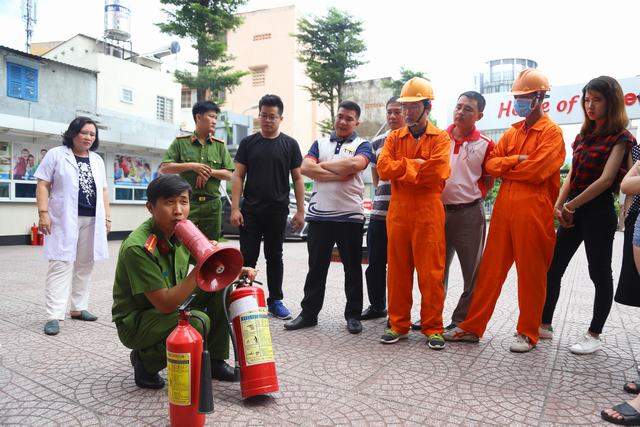 diễn tập PCCC UEF 2