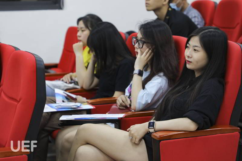 Gặp mặt đầu năm học