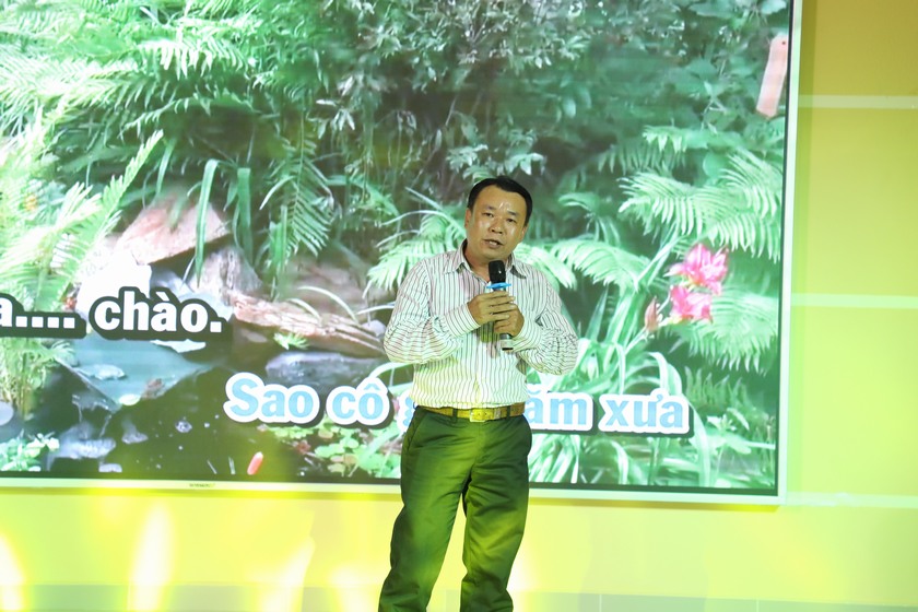 Giọng ca vàng uef