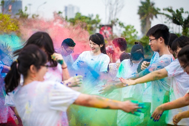 “Đường đua sắc màu” - một trong những điểm nhấn hoạt động của Hội trại 2016