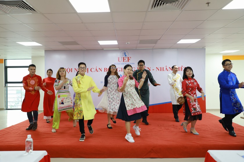 hội nghị cán bộ - giảng viên -nhân viên UEF 2019