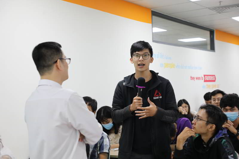 Hội thảo công nghệ thông tin