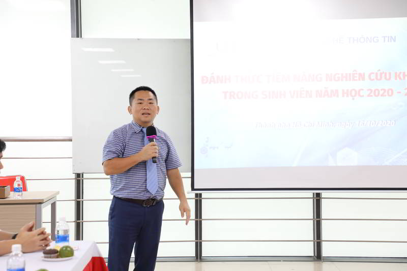 Hội thảo công nghệ thông tin