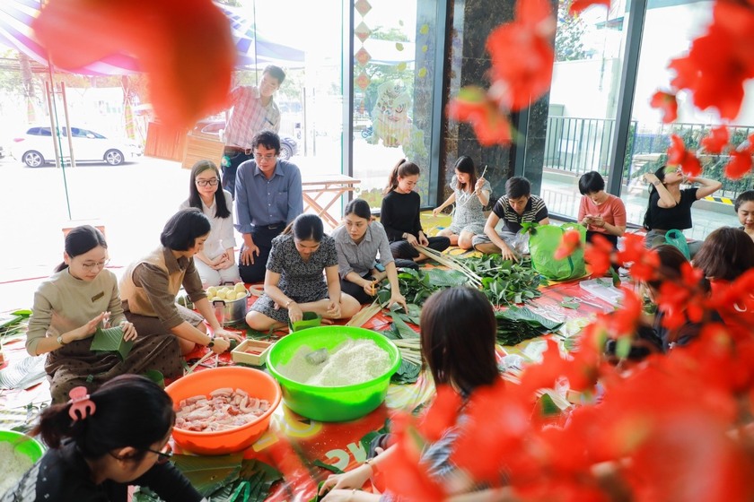 Vui xuân đón Tết cùng Hội từ thiện UEF