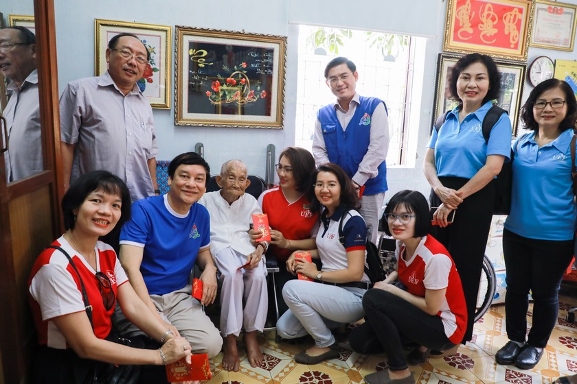 vui xuân đón Tết cùng Hội từu thiện UEF 