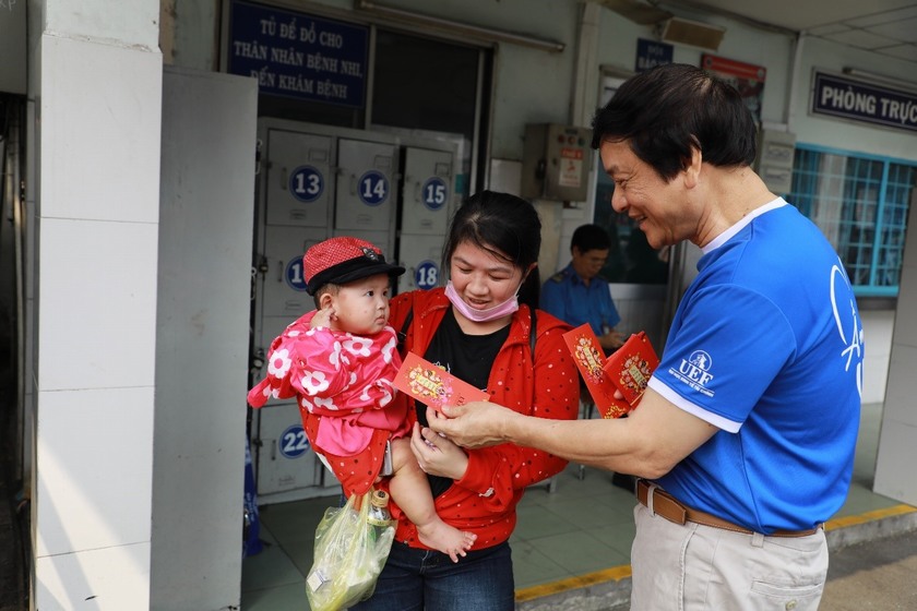 Vui xuân đón Tết cùng Hội từ thiện UEF