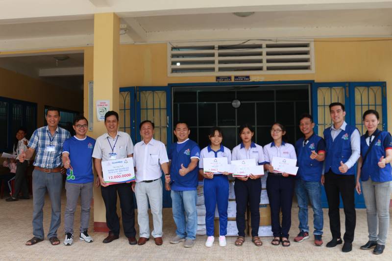 Hội từ thiện uef