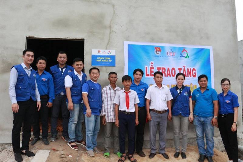 Hội từ thiện uef