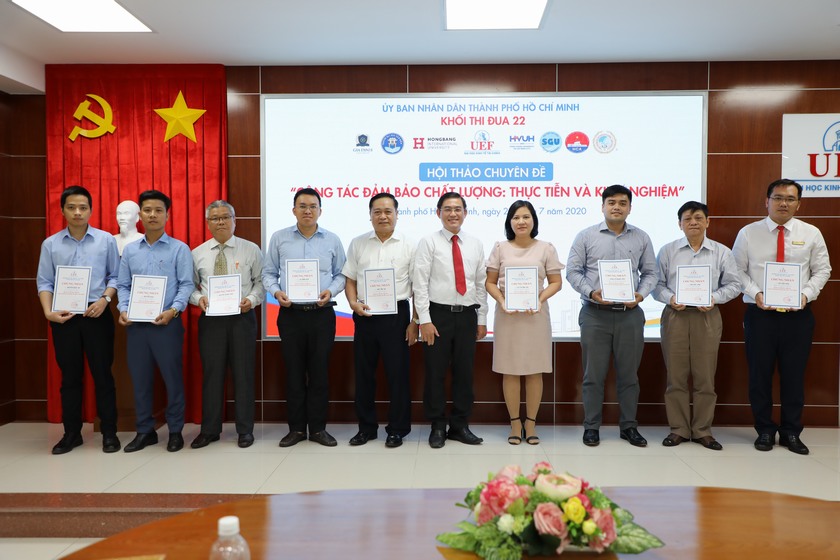 Hội thảo khối thi đua 22