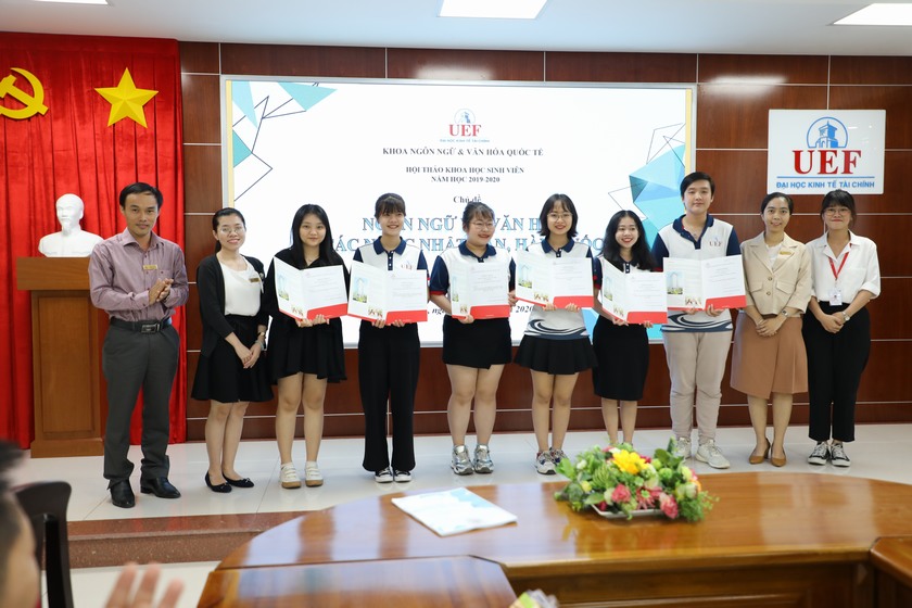 Hội thảo nghiên cứu khoa học