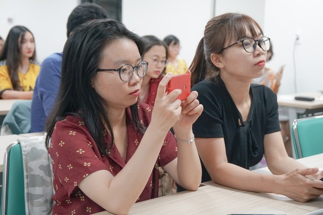 Kỹ thuật quay và dựng phim trên smartphone